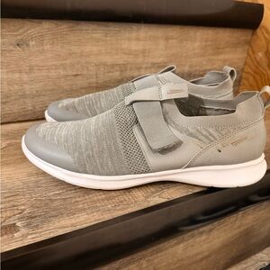 Gray Women Slip-On Sneakers - Copper Fit